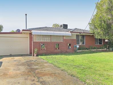 50 Hilton Crescent, Maddington WA 6109