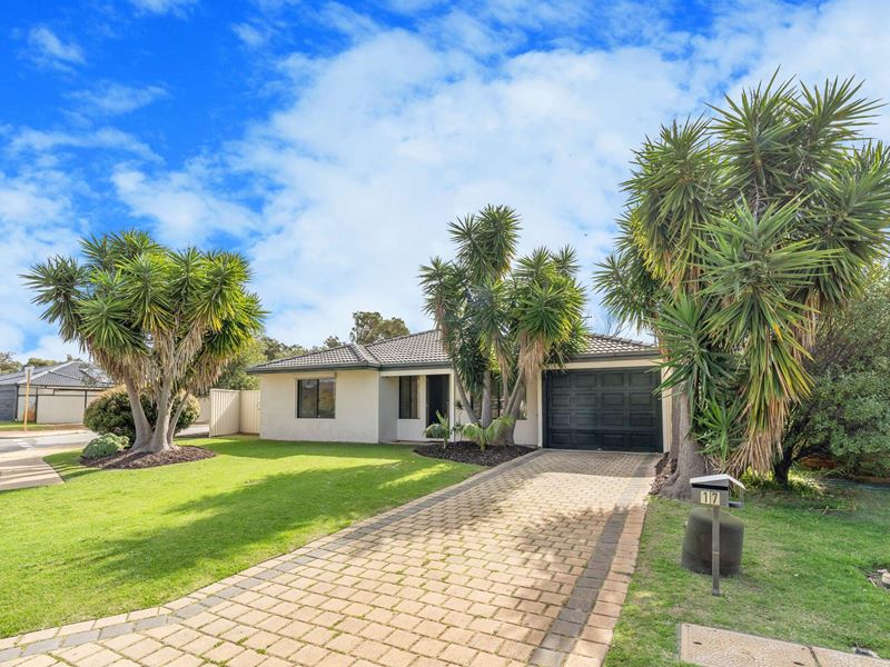 17 Prince Regent Boulevard, Gosnells WA 6110