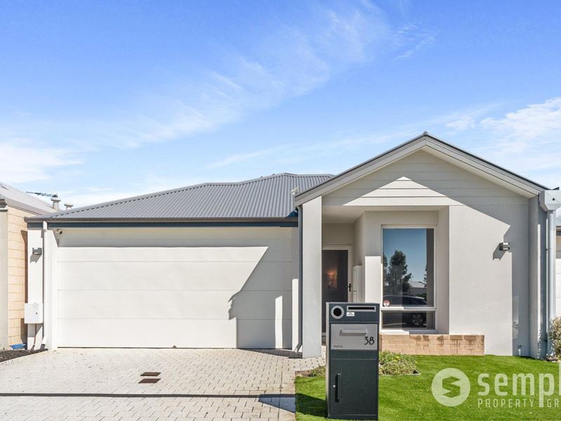 38 Sunstone Boulevard, Treeby WA 6164