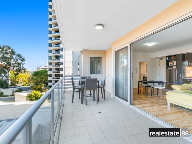 19/35 Wellington Street, East Perth
