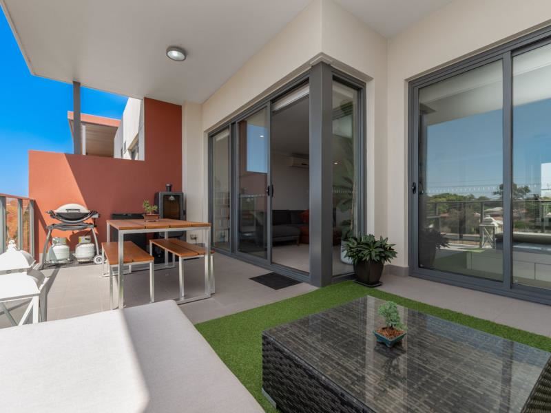 15/2 Tenth Avenue, Maylands