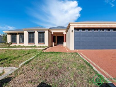 7 Lancelot Green, Wattle Grove WA 6107