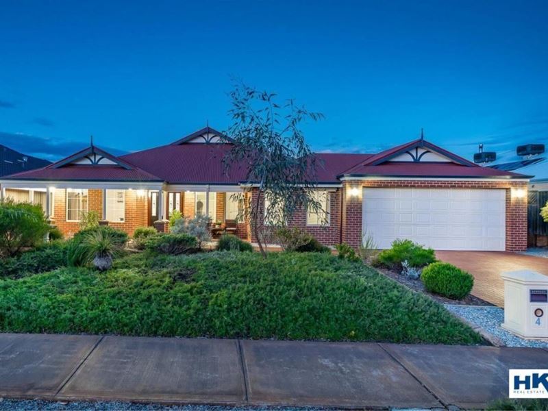 4 Althrop Way, The Vines