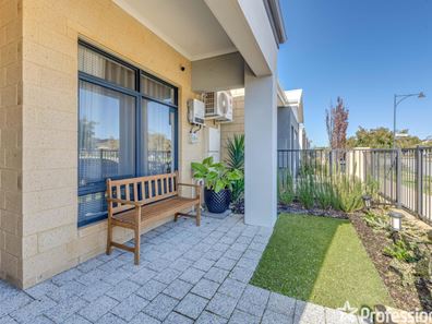 19 Fairhaven Boulevard, Wellard WA 6170