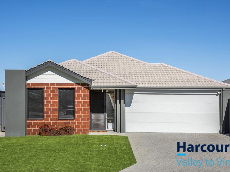 74 Linacre Rd, Bullsbrook WA 6084