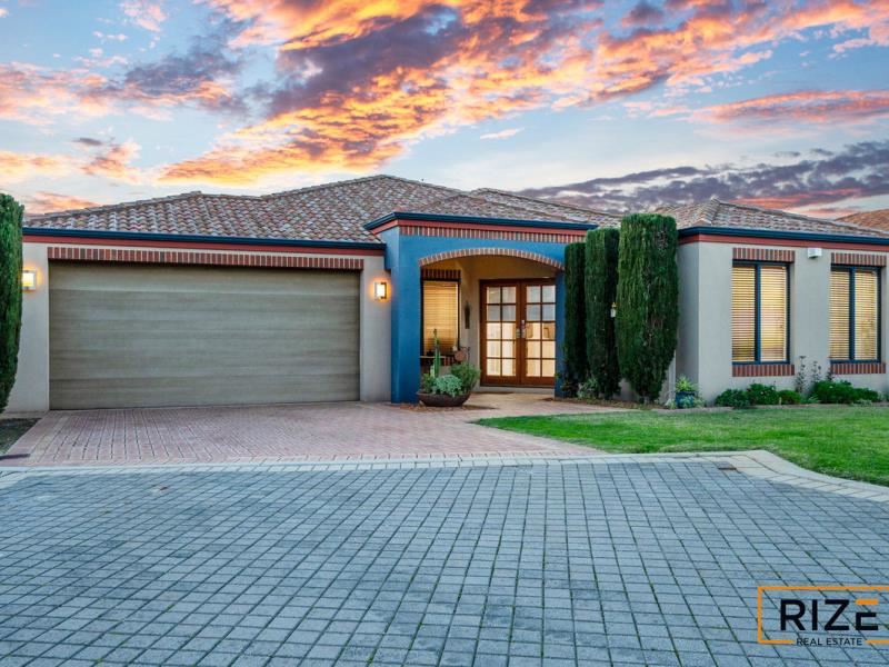 123 St Stephens Crescent, Tapping