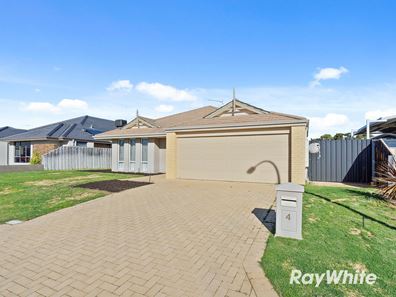 4 Senecio Way, Halls Head WA 6210