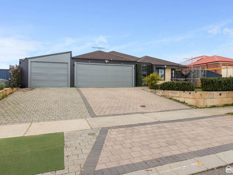 10 Araucaria Boulevard, Byford