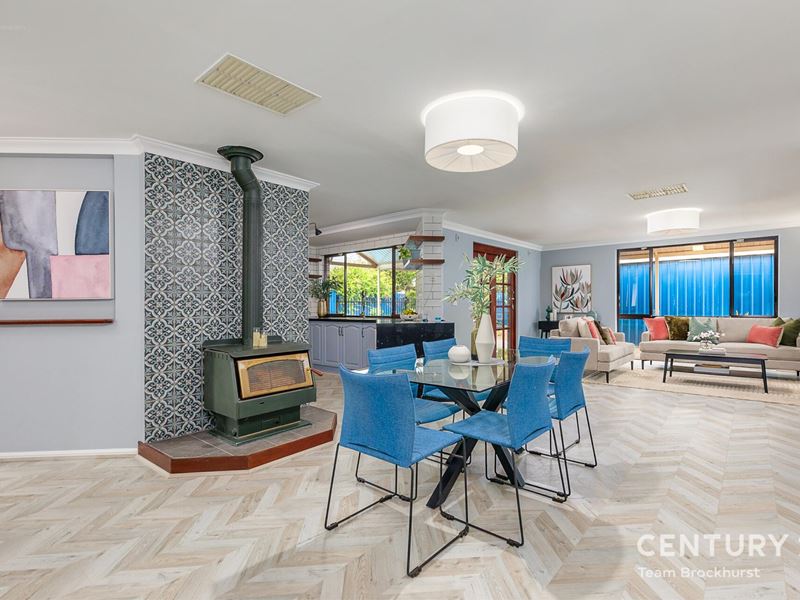 42 Shipbourne Way, Huntingdale