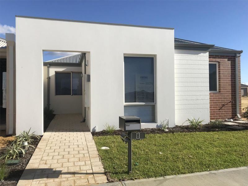 8 Baltic Approach, Piara Waters WA 6112