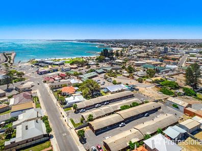 10/17 Francis Street, Geraldton WA 6530