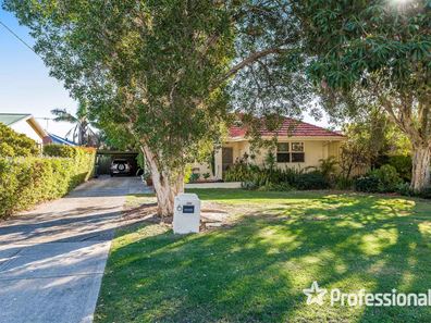 6 Ticehurst Way, Balga WA 6061