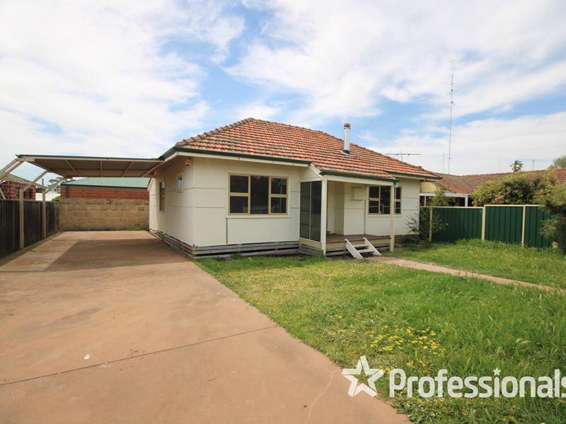 63 Gibbs Street, Carey Park WA 6230