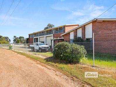 20 Throssell Street, Collie WA 6225