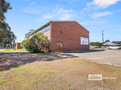 20 Throssell Street, Collie WA 6225