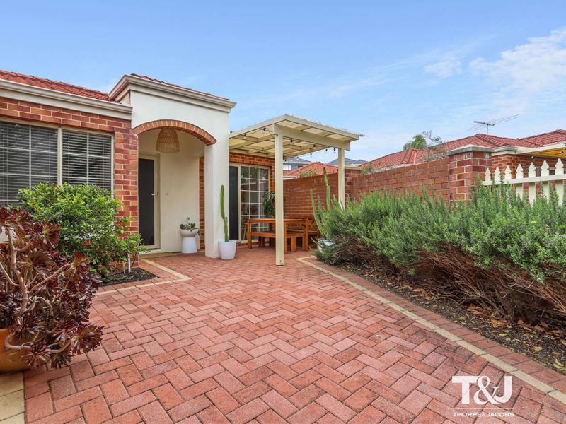 5 Selina Street, Innaloo WA 6018