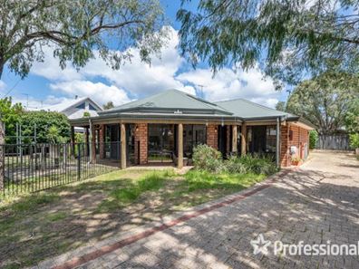 80 Gifford Road, Dunsborough WA 6281