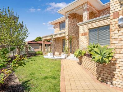 32 Aspendale Place, Hillarys WA 6025