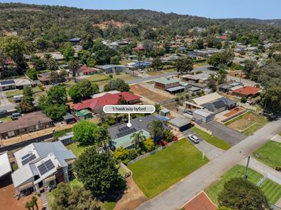 5 Hawk Way, Byford WA 6122