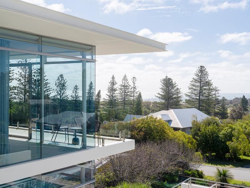 49 Hesperia Avenue, City Beach