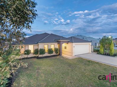 13 Giverny Gardens, Aubin Grove WA 6164