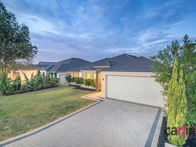 13 Giverny Gardens, Aubin Grove WA 6164