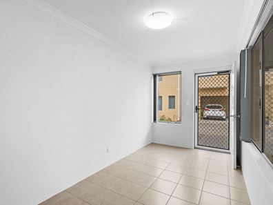 4/22 Elizabeth Street, Mandurah WA 6210