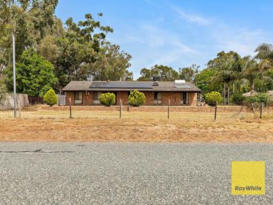 135 Station Street, Martin WA 6110