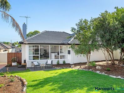 26 Findon Crescent, Westminster WA 6061