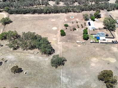 409 Northam-York Road, Muluckine WA 6401