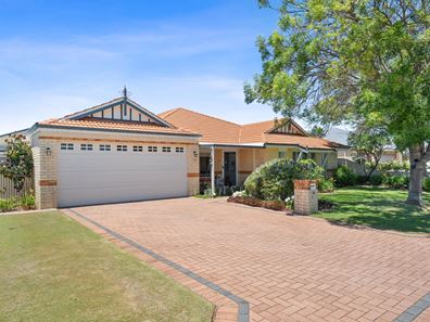 34 Mosedale Loop, Waikiki WA 6169