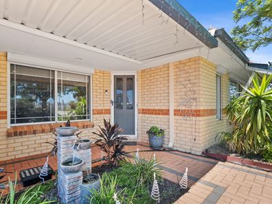 34 Mosedale Loop, Waikiki WA 6169