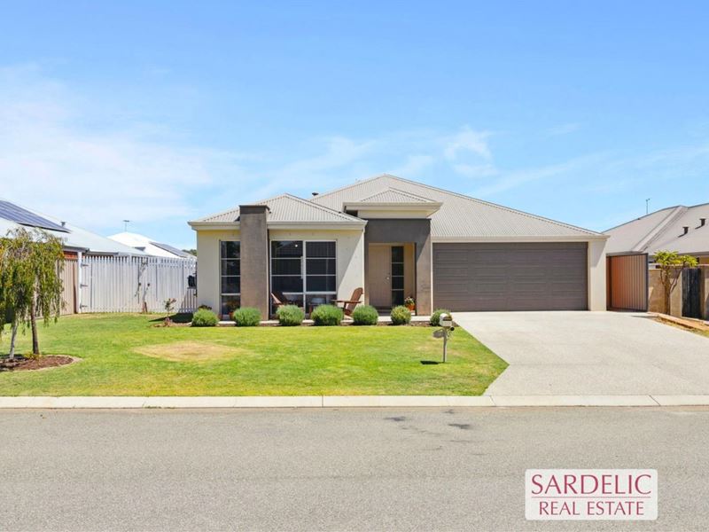 52 Peavey Road, Whitby WA 6123