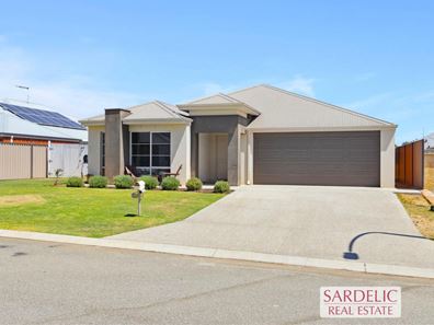52 Peavey Road, Whitby WA 6123