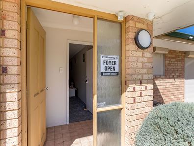 4/67 Wheatley Street, Gosnells WA 6110