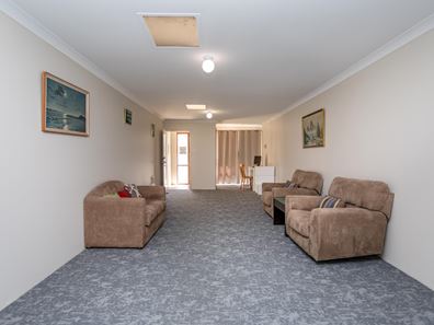 4/67 Wheatley Street, Gosnells WA 6110