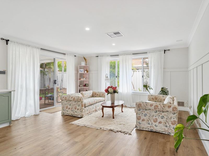 7 Kulungar Elbow, South Guildford WA 6055