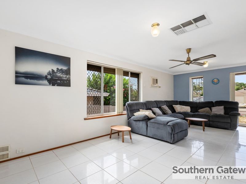 47 Sulphur Road, Orelia WA 6167