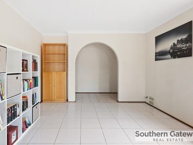 47 Sulphur Road, Orelia WA 6167