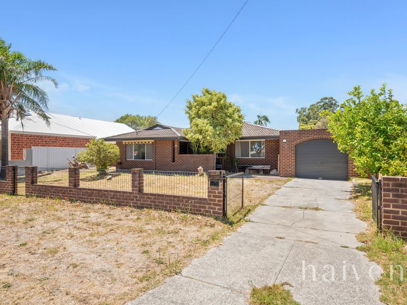 32 Clovertree Street, Maddington WA 6109