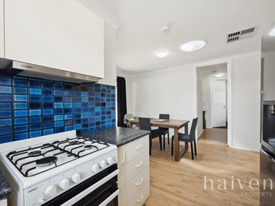 32 Clovertree Street, Maddington WA 6109