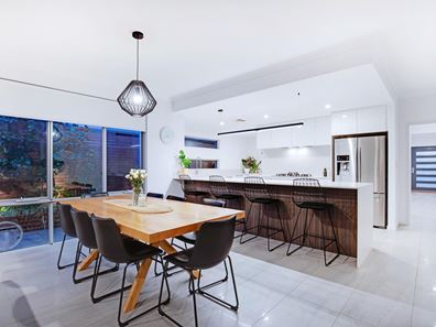 24 Tektite Way, Gwelup WA 6018