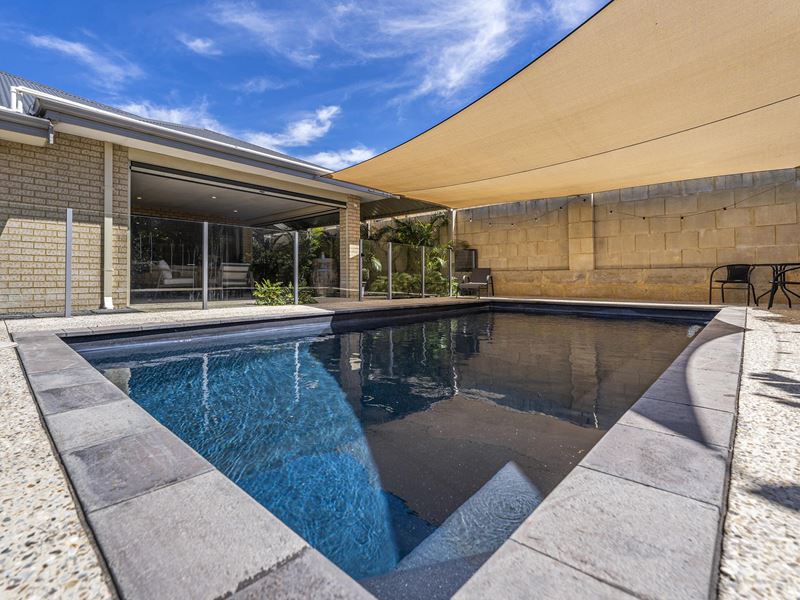 13 Caloundra Street, Secret Harbour WA 6173