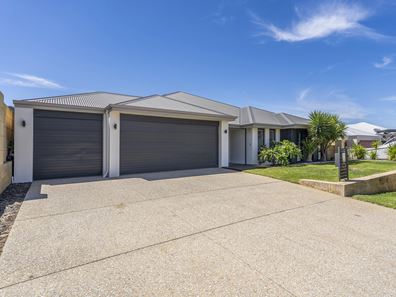 13 Caloundra Street, Secret Harbour WA 6173
