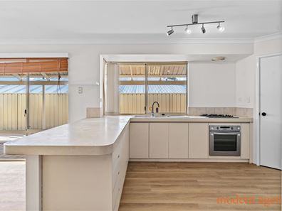 126 St Barnabas Boulevard, Quinns Rocks WA 6030