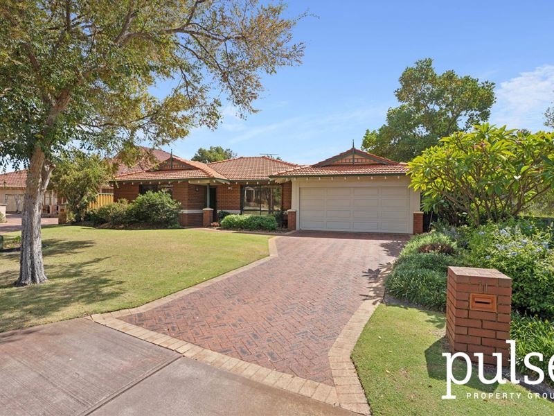 11 Forster Court, Bull Creek WA 6149