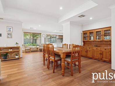 11 Forster Court, Bull Creek WA 6149