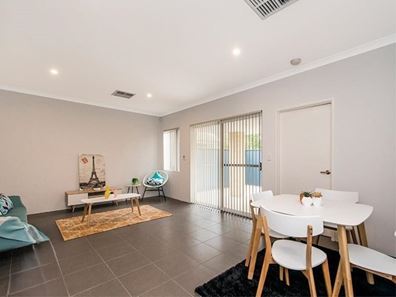 14B Gerard St, East Cannington WA 6107