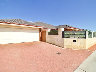5 Edenhall Terrace, Waikiki WA 6169