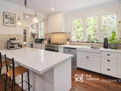 27 Bullich Place, Margaret River WA 6285